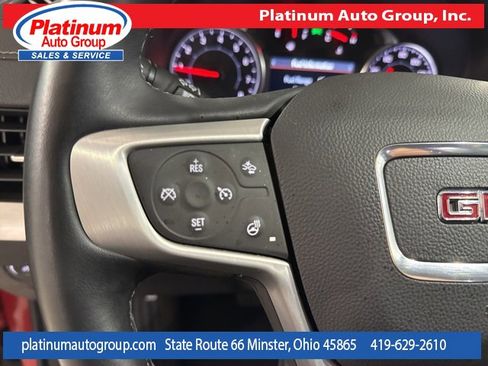 Used 2024 GMC Terrain SLT w/ Elevation Edition image 16