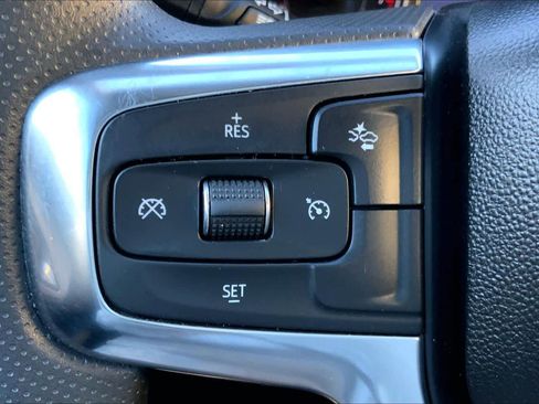 Used 2025 Chevrolet Blazer LT image 20