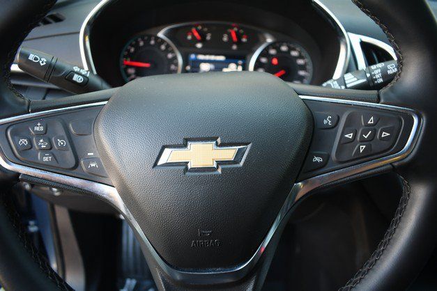 Used 2024 Chevrolet Equinox LT AWD/4WD image 30