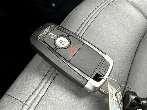 Certified 2024 Ford Bronco Black Diamond image 13