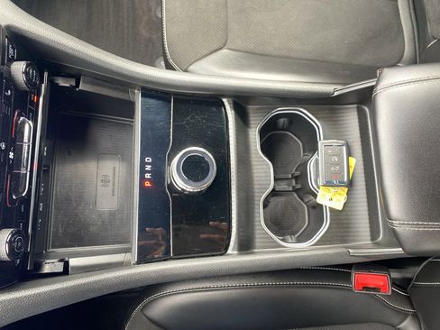 Used 2024 Jeep Grand Cherokee Altitude image 34