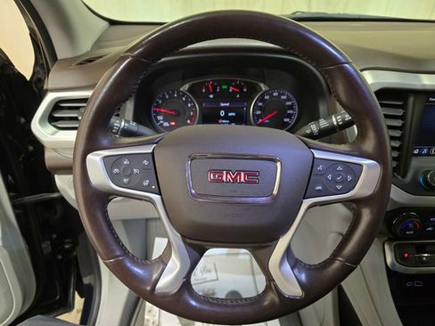 Used 2021 GMC Acadia SLT w/ Preferred Package image 19