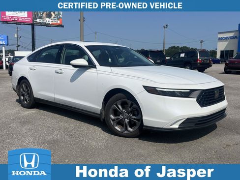 Used 2023 Honda Accord EX image 1