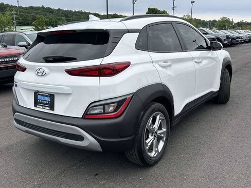 Used 2022 Hyundai Kona SEL w/ Convenience Package FWD image 3