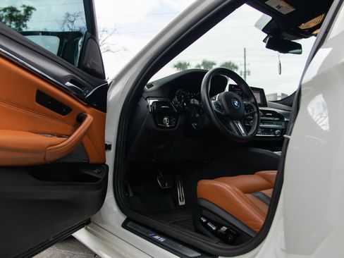 Used 2019 BMW M5 w/ Executive Package AWD/4WD image 21