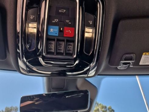 New 2024 Jeep Grand Cherokee Overland w/ Advanced Protech Group III image 40