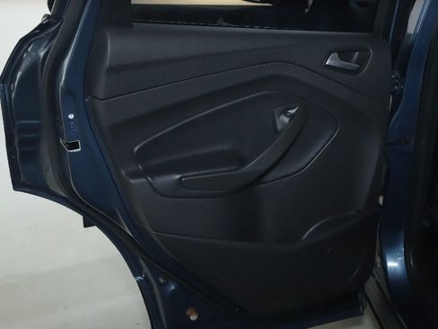 Used 2018 Ford Escape SE AWD/4WD image 13