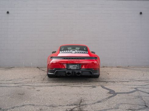 Used 2025 Porsche 911 Carrera GTS RWD image 6