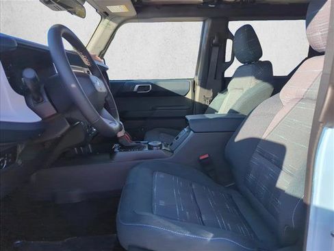 New 2025 Ford Bronco Heritage Edition image 4