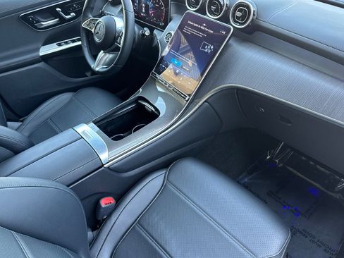 Certified 2024 Mercedes-Benz GLC 300 image 18