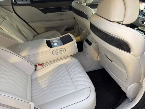 Used 2024 Genesis G90 3.5T image 29