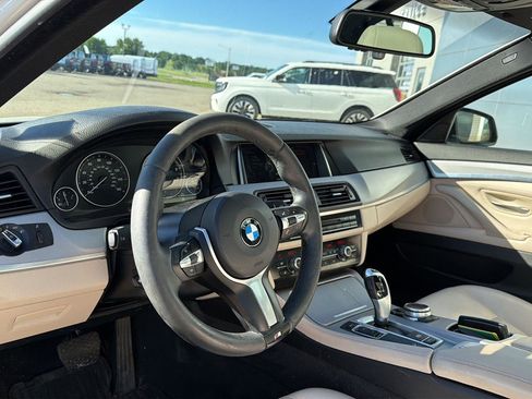 Used 2014 BMW 528i xDrive Sedan AWD/4WD image 8