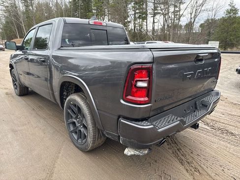 New 2026 RAM 1500 Laramie AWD/4WD image 3