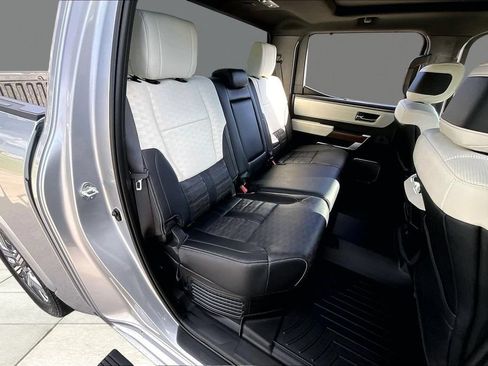 Used 2022 Toyota Tundra Capstone AWD/4WD image 27