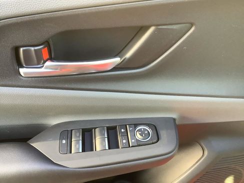 New 2024 Toyota Prius XLE image 11