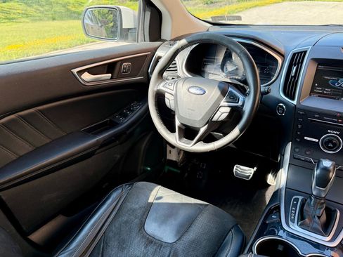 Used 2015 Ford Edge Sport w/ Equipment Group 401A AWD/4WD image 25