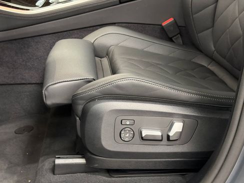 Used 2026 BMW X5 xDrive40i image 15