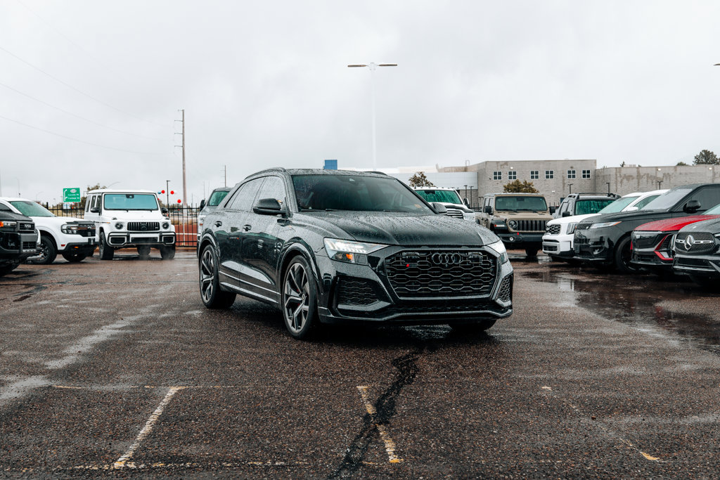 Used 2022 Audi RS Q8 AWD/4WD image 1