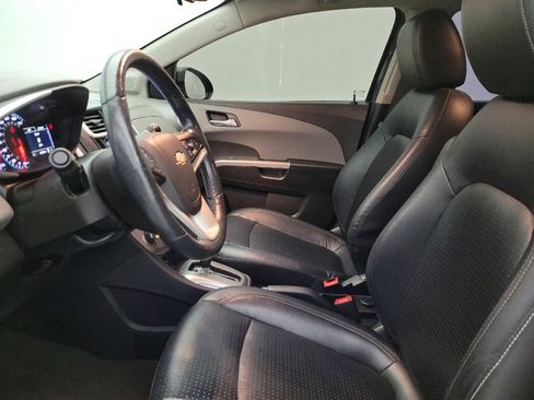 Used 2018 Chevrolet Sonic Premier image 17