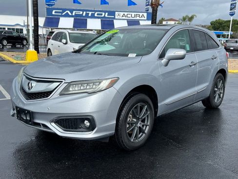 Certified 2017 Acura RDX AWD w/ Advance Package image 3
