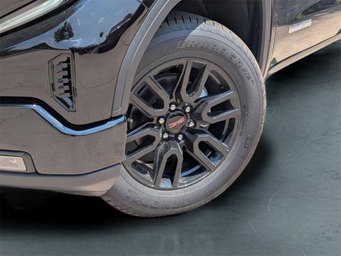 New 2026 GMC Sierra 1500 Elevation image 4