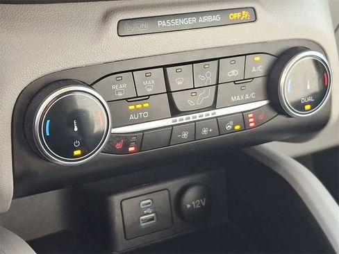 Used 2023 Ford Escape Active image 25