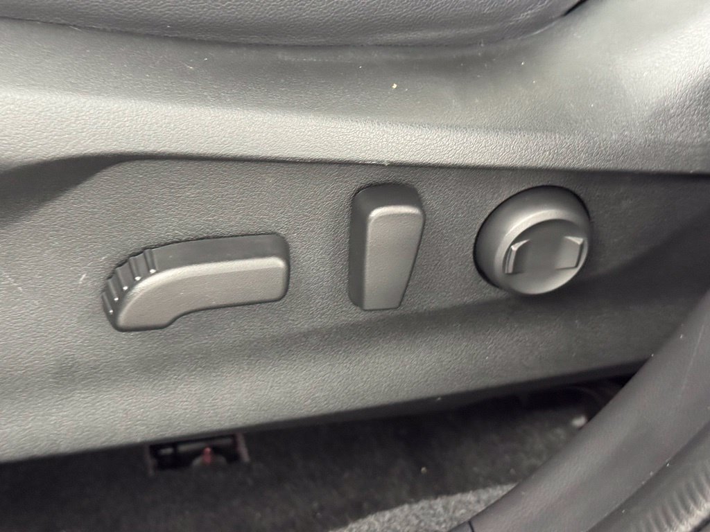 Used 2024 Subaru Forester Limited AWD/4WD image 19