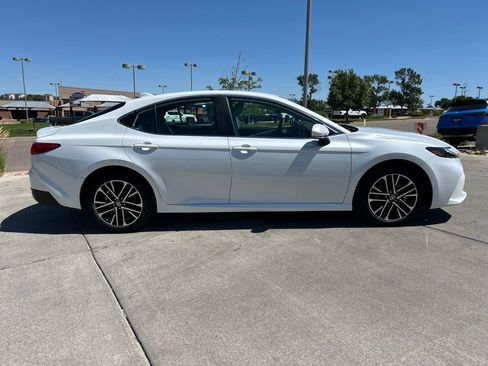 Used 2026 Toyota Camry XSE AWD/4WD image 8