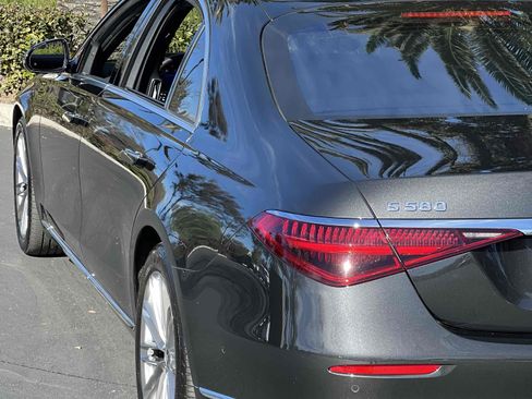 Used 2022 Mercedes-Benz S 580 4MATIC Sedan image 65