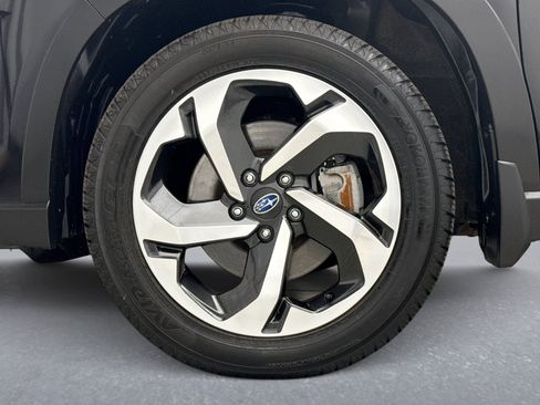 Used 2022 Subaru Forester Touring AWD/4WD image 27