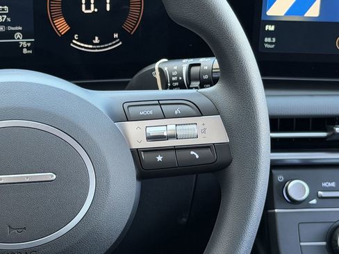 New 2026 Hyundai Tucson SE image 15