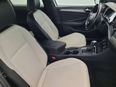 Used 2019 Volkswagen Jetta R-Line image 21