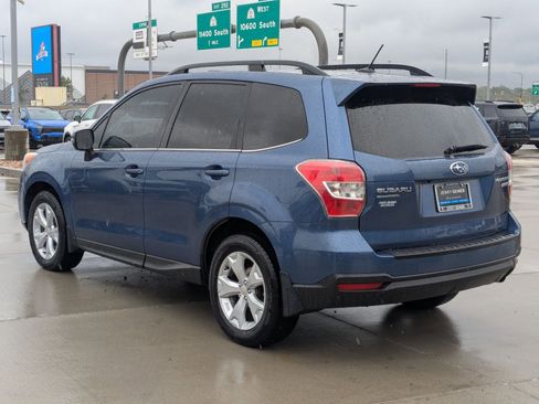 Used 2014 Subaru Forester 2.5i Touring AWD/4WD image 3