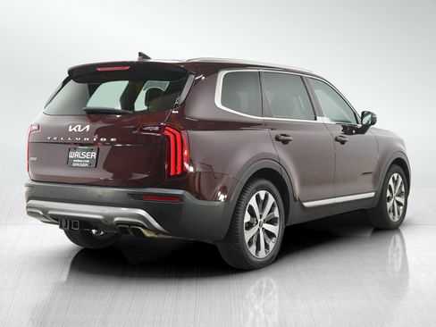Used 2022 Kia Telluride EX w/ EX Premium Package AWD/4WD image 6