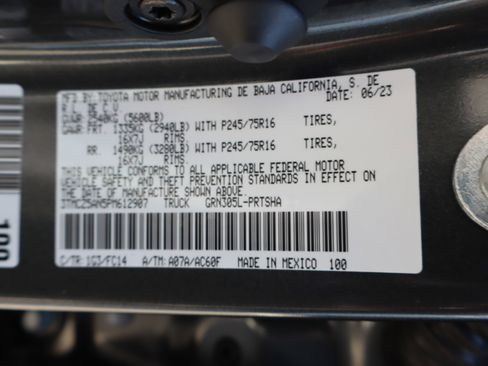 Used 2023 Toyota Tacoma SR5 image 43