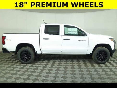 New 2026 Chevrolet Colorado W/T w/ WT Custom Package image 7