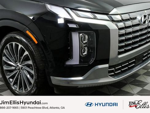 Used 2024 Hyundai Palisade Calligraphy image 40