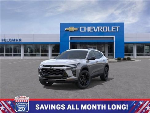 New 2026 Chevrolet Trax ACTIV w/ Sunroof Package FWD image 8