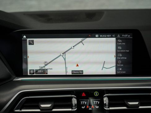 Used 2019 BMW X5 xDrive40i w/ M Sport Package image 32