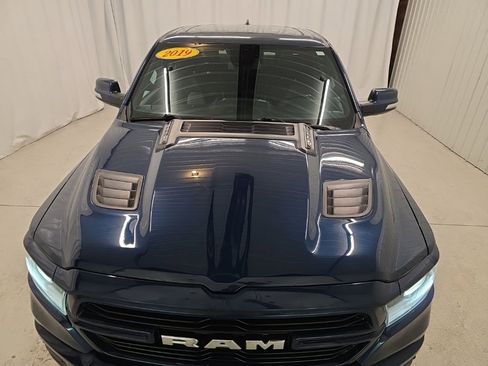 Used 2019 RAM 1500 Laramie image 9