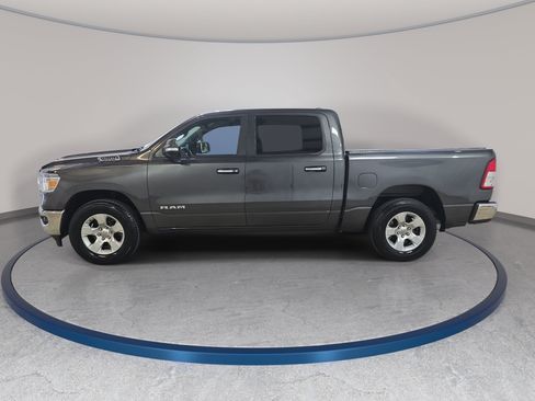 Used 2019 RAM 1500 Big Horn AWD/4WD image 9