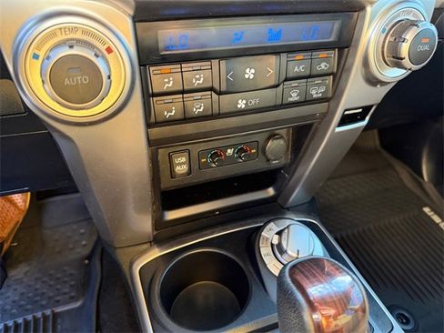 Used 2019 Toyota 4Runner Limited image 14
