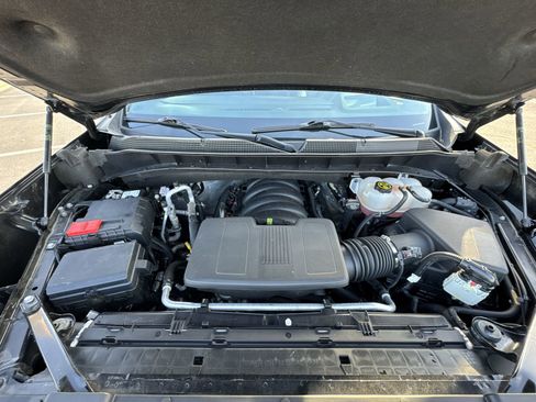 Certified 2024 Chevrolet Silverado 1500 High Country w/ Technology Package image 26