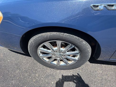 Used 2009 Buick Lucerne CXL FWD image 12