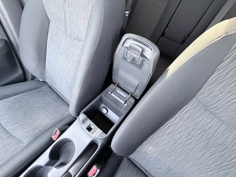 Used 2014 Nissan Sentra SV image 17