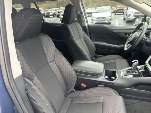Used 2024 Subaru Outback Premium image 28
