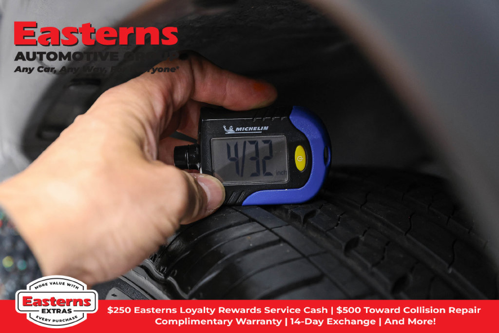 Used 2018 Jeep Compass Latitude w/ Popular Equipment Group AWD/4WD image 30