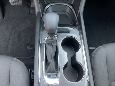 Used 2024 Chevrolet Malibu LT FWD image 16