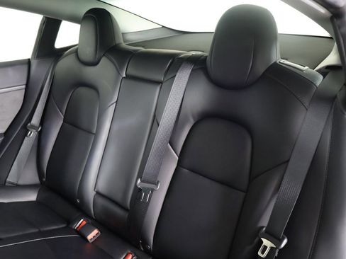 Used 2023 Tesla Model 3 Standard Range image 29