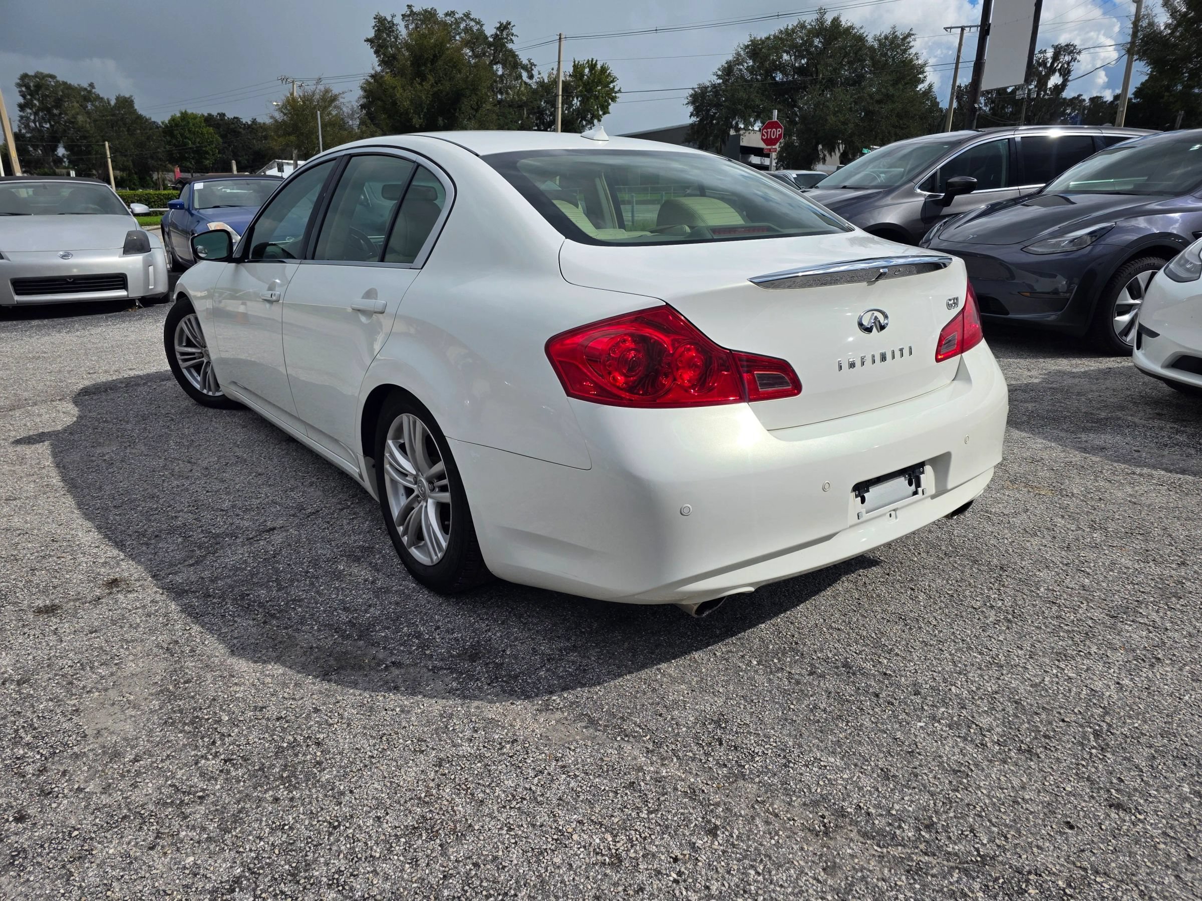 Used 2013 INFINITI G37 Journey w/ Premium Pkg RWD image 7